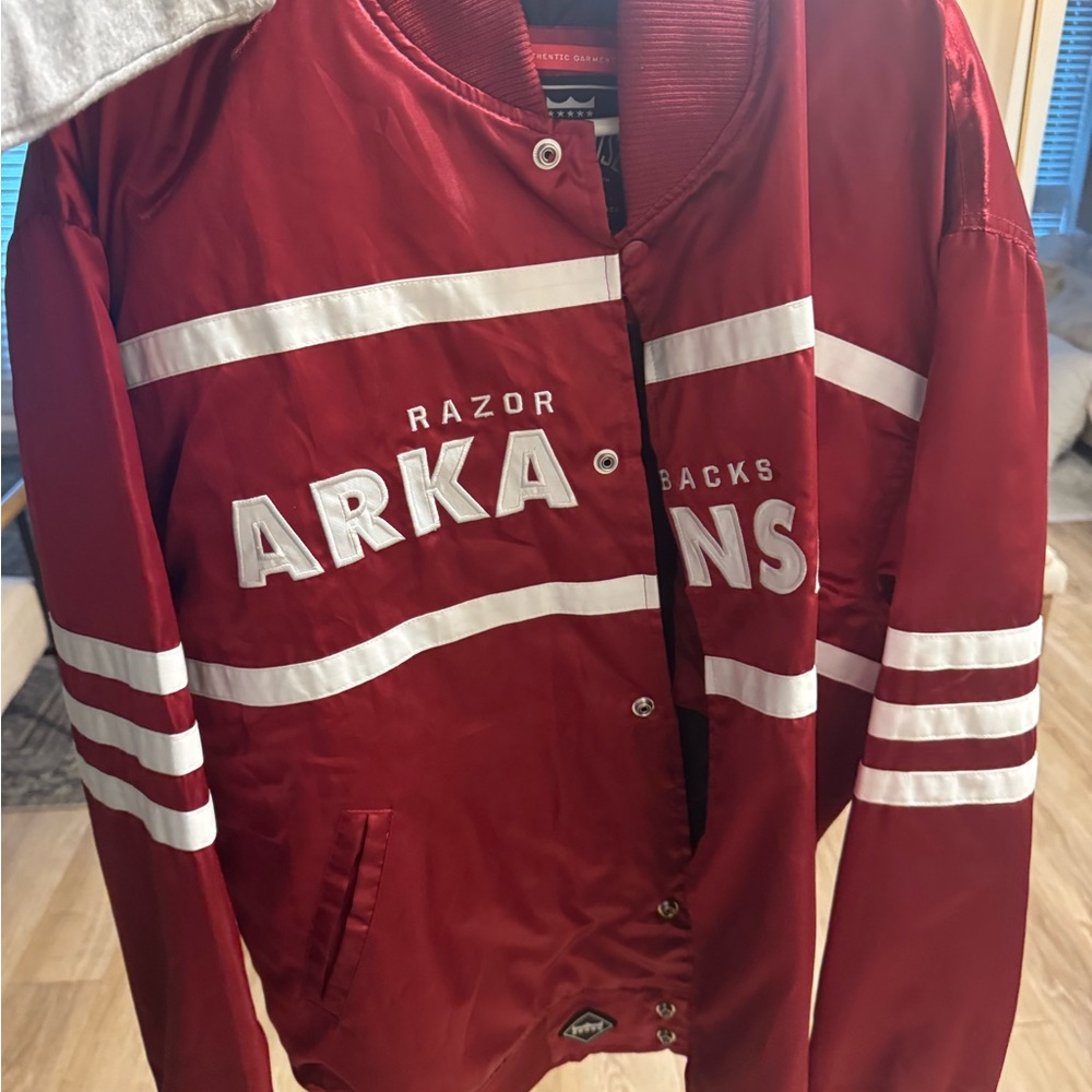 NEW Arkansas Razorbacks Jacket - Picture 2 of 3